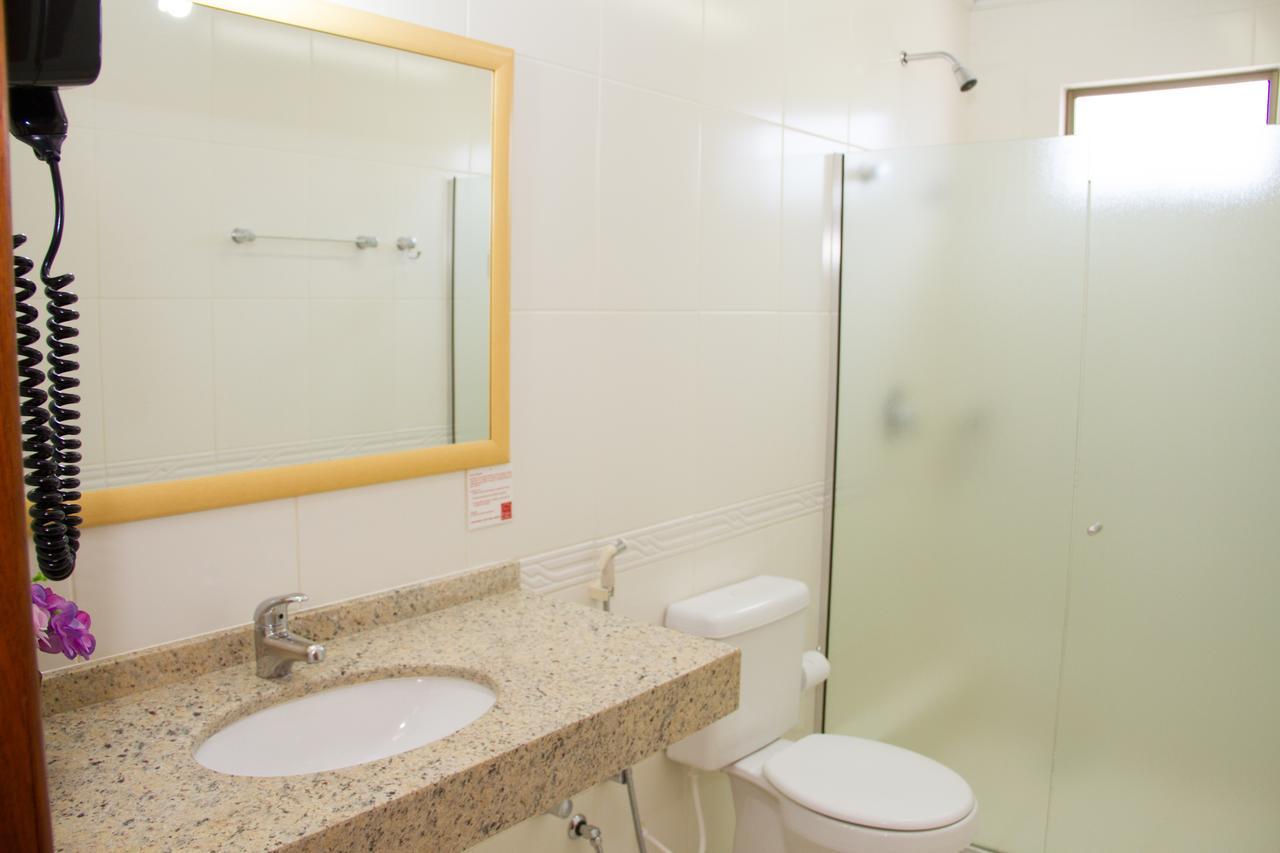 Hotel Pallis Erechim Rum bild